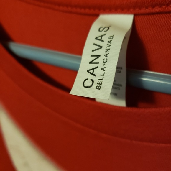 XL red "TUX" tshirt - Picture 3 of 5